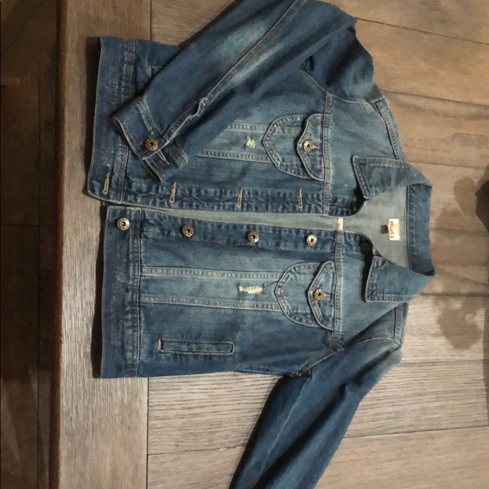 Women’s jean jacket
